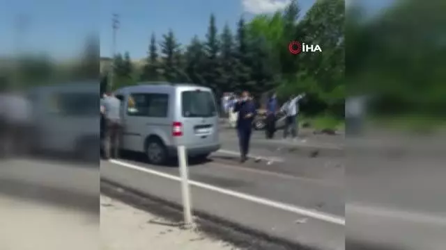 Son Dakika | Makas atan otomobil ortadan ikiye bölündü: 1 ölü, 10 yaralı