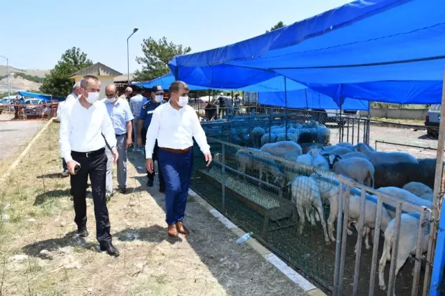 Marmara bölgesinde kara yollarında bayram yoğunluğu Marmara bölgesinde kara yollarında bayram yoğunluğu