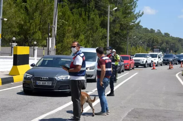 Marmaris, giriş ve çıkış noktalarında denetimler sürüyor