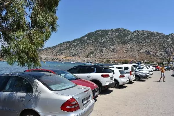 MARMARİS'İN KIRSAL MAHALLELERİ TATİLCİLERLE DOLDU