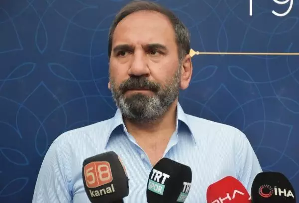 SPOR Mecnun Otyakmaz: İlk hedefimiz Konferans Ligi'nde gruplara kalmak