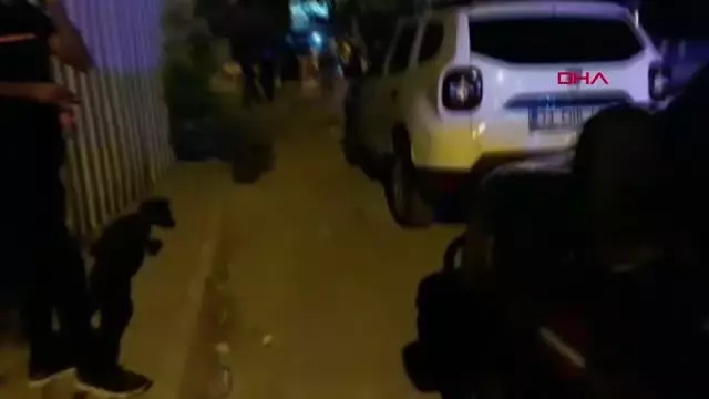 MERSİN-SOKAK DÜĞÜNÜNDE MAGANDA DEHŞETİ: 10 YARALI MERSİN-SOKAK DÜĞÜNÜNDE MAGANDA DEHŞETİ: 10 YARALI