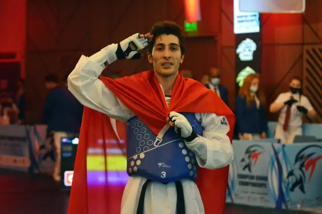 Milli tekvandocu Hakan Reçber: 'Genç yaşta olimpiyat heyecanını yaşayacak olmanın heyecanını yaşıyorum'