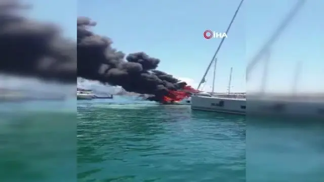 Milyon dolarlık yat küle döndü