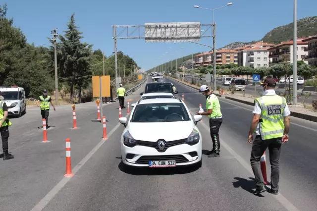 Muğla'da havadan trafik denetimi yapıldı