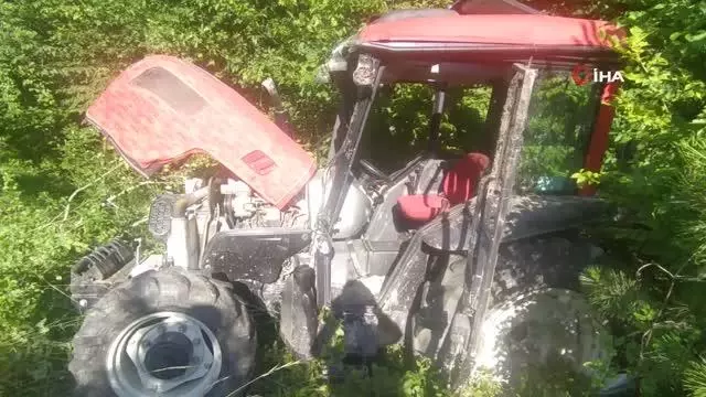 Ot biçerken traktörle uçuruma yuvarlandı