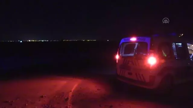 Otomobil drenaj kanalına düştü: 5 yaralı