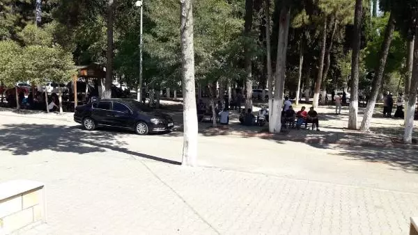 Son dakika gündem: OTOMOBİLİN ÇARPTIĞI MOTOSİKLETLİ ÖLDÜ