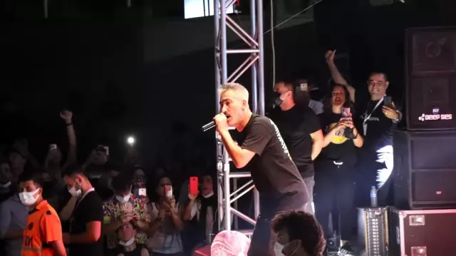Özel Denizli Cerrahi Hastanesi'nden Sagopa Kajmer konserine sağlık desteği