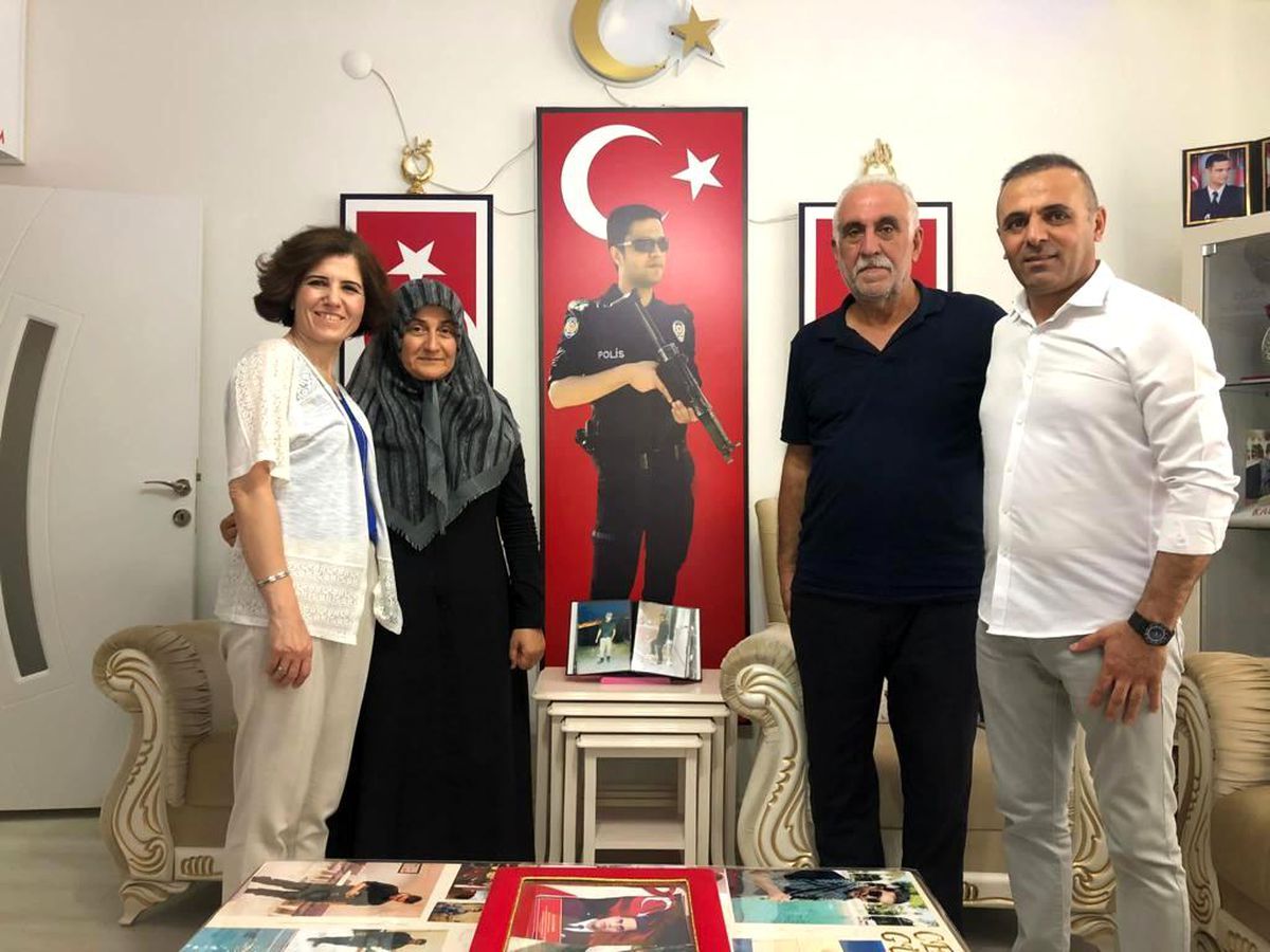 Polis ekipleri, şehit ailelerini ve gazileri unutmadılar