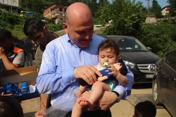 Rize'de selde kaybolan 2 kişi için helikopter destekli arama