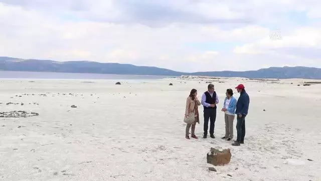 Son dakika haberi... Salda Gölü'ndeki tek hücreli canlıların kimyasal ve biyolojik değişimlerinin haritaları çıkarılacak