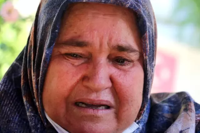 Fırat Kalkanı Harekatı şehidinin annesi: 'Ev bana bir cehennem çukuru oldu, hiç eve gitmeyeyim diyorum'