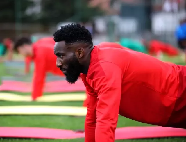Sivasspor'da Aaron şoku! 6 ay yok