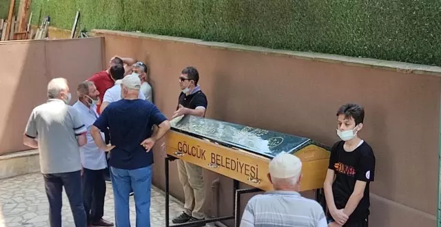 Su borusu tamir ederken ölen yaşlı adam defnedildi
