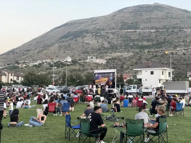 Talas'ta Cumartesi sinema pazar konser