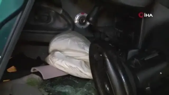 TEM Otoyolu'nda kontrolden çıkarak ağaçlık alana dalan otomobil takla attı: 1 yaralı
