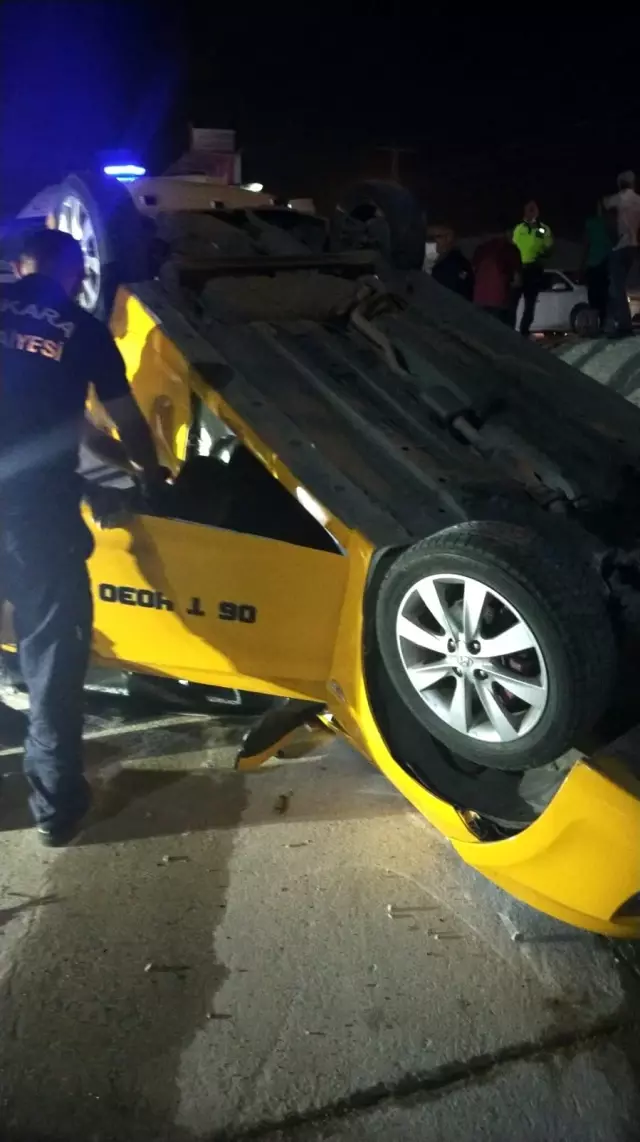 Son dakika haberleri | Ankara'da trafik kazası: Takla atan ticari taksinin sürücüsü yaralandı