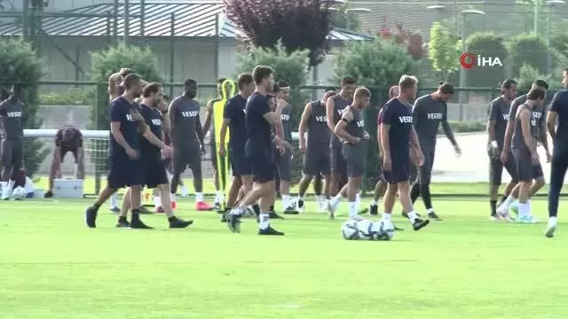 Trabzonspor'da Ekuban takıma katıldı, Faruk Can Genç korkuttu