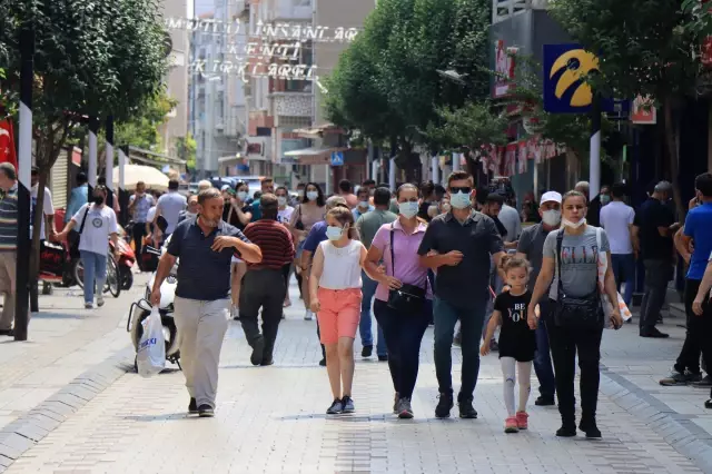 Trakya'da bayram arifesinde alışveriş yoğunluğu