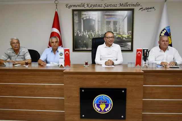 Turgutlu Belediye Başkanı Akın'dan Tunç Soyer'e tepki