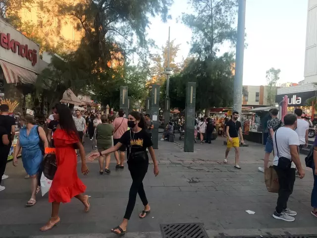 'Turizmin başkenti'nde bayram öncesi yoğunluk