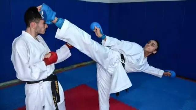 Uygur, Türkiye Şampiyonu olarak döndü