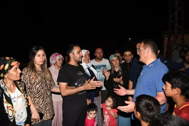 Son dakika haberi! Vali Akbıyık'a gece yarısı sevgi seli Son dakika haberi! Vali Akbıyık'a gece yarısı sevgi seli