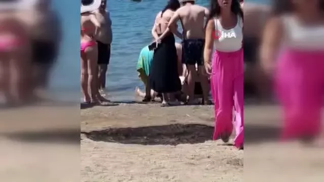 Yaşlı kadın serinlemek için girdiği denizde boğuldu Yaşlı kadın serinlemek için girdiği denizde boğuldu