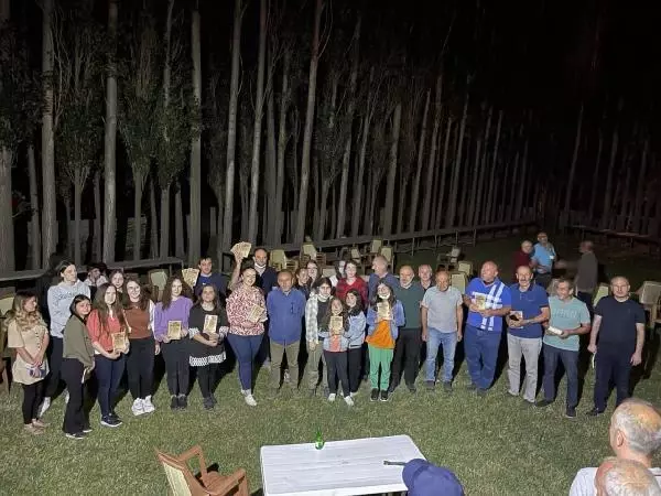 Yazar Cafer Koçak, ilk imza gecesini köyünde düzenledi Yazar Cafer Koçak, ilk imza gecesini köyünde düzenledi