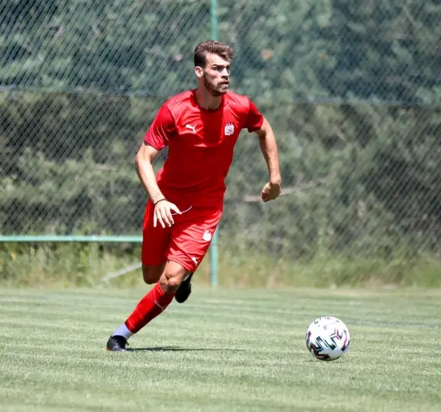 Sivasspor'da, Petrocub maçı hazırlıkları sürüyor