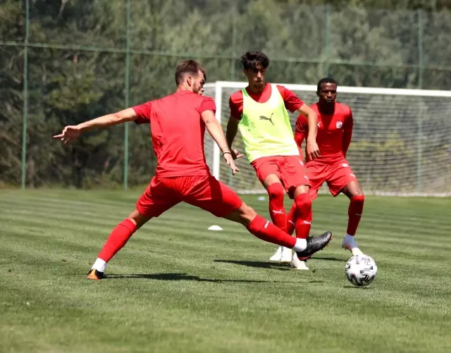 Sivasspor'da, Petrocub maçı hazırlıkları sürüyor