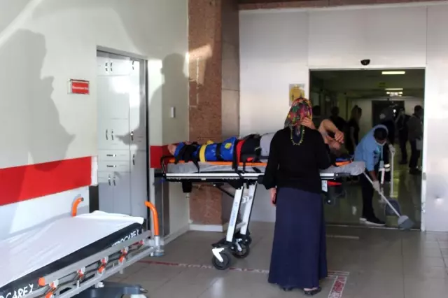 4 saatte 150 acemi kasap hastaneye başvurdu