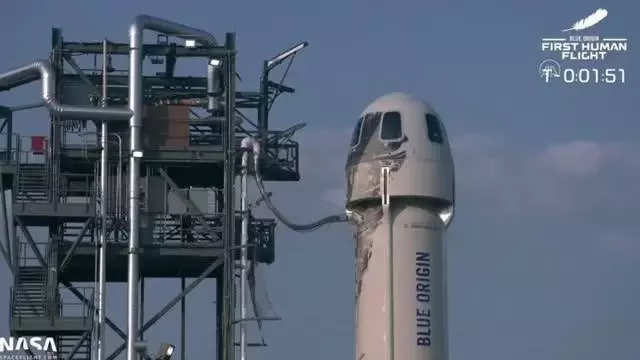ABD'li e-ticaret devi Amazon'un kurucusu Jeff Bezos'un, Blue Origin aracıyla uzay seyahati