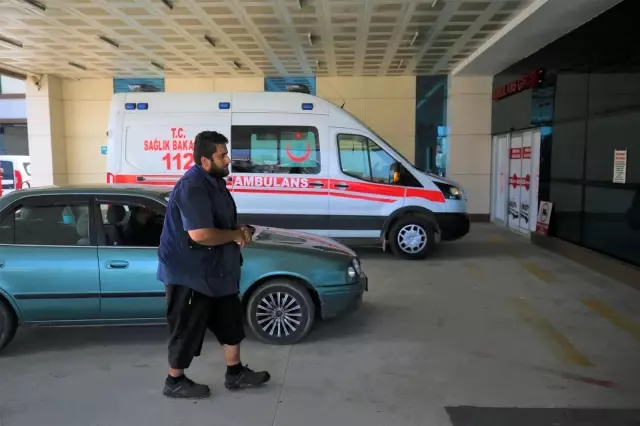 Son dakika 3. sayfa: Acemi kasap, kameraları görünce duvarların arkasına saklandı