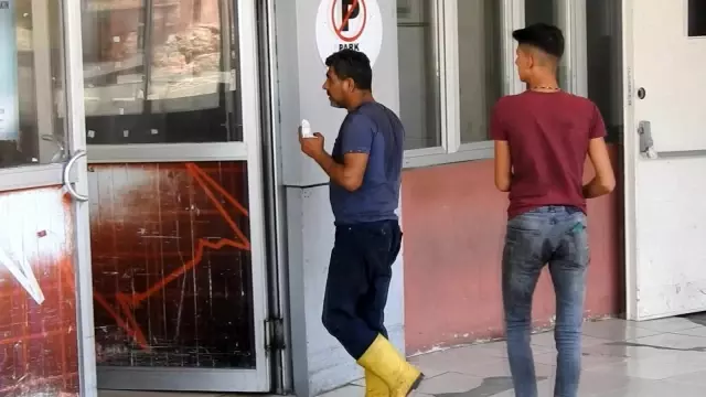 Acemi kasaplar hastanelere koştu