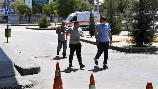 Acemi kasaplar hastanelere koştu