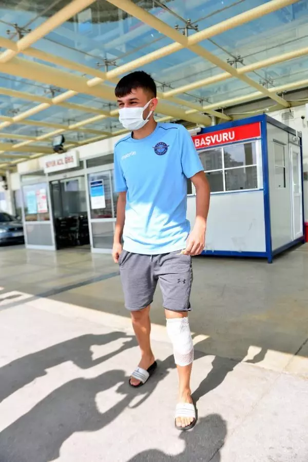Adana'da acemi kasaplar hastanelere koştu