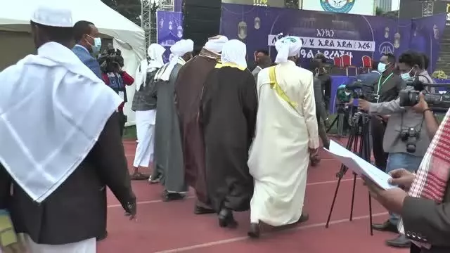 Etiyopya ve Sudan'da yaşayan Müslümanlar Kurban Bayramı namazında bir araya geldi
