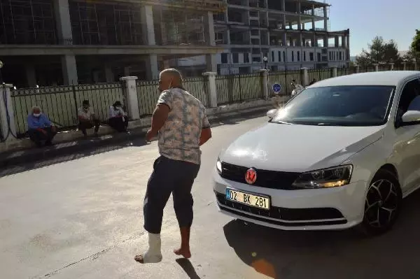 Adana'da acemi kasaplar hastanelere koştu