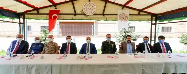 Vali Varol'un Katılımlarıyla Bayramlaşma Programı Gerçekleştirildi