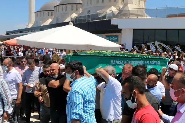 Akhisarspor Başkanı Hüseyin Eryüksel son yolculuğuna uğurlandı