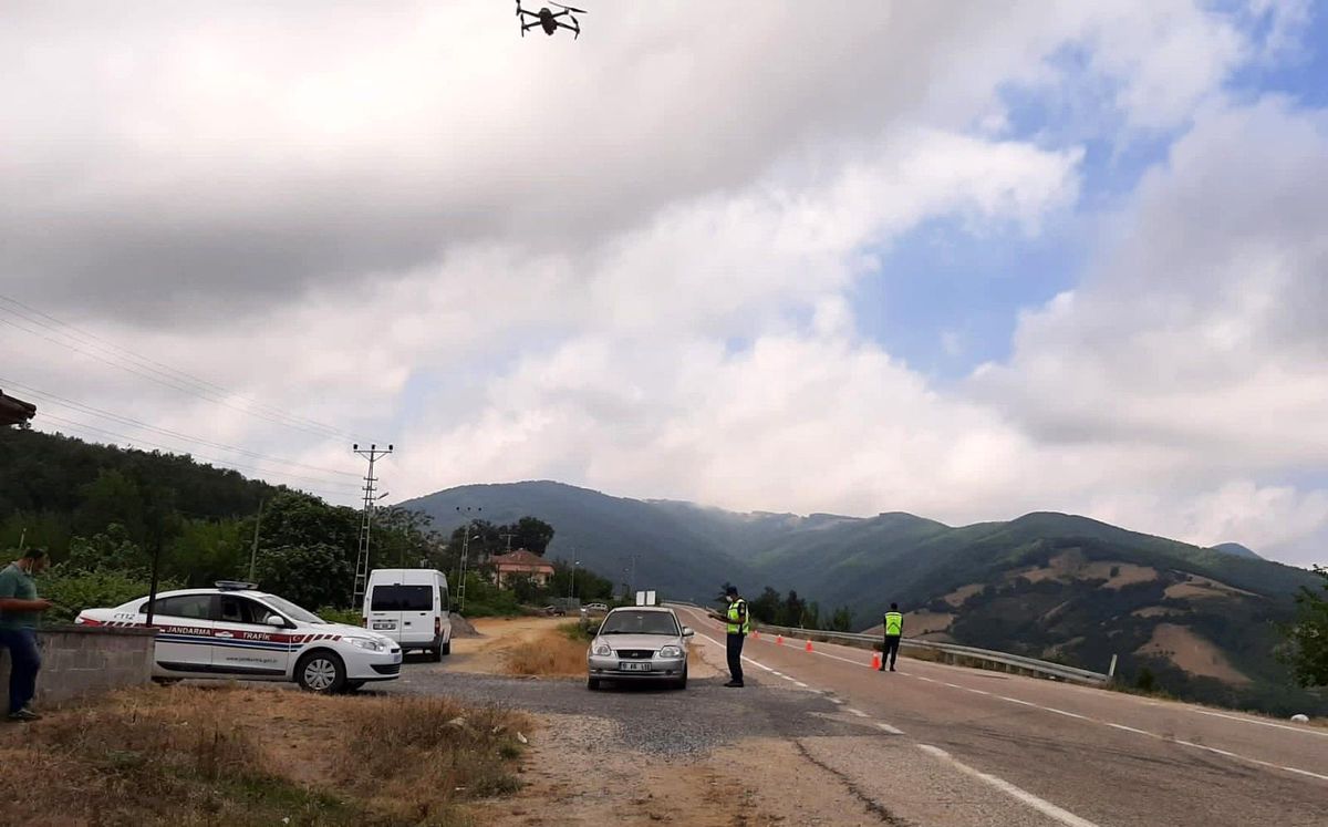 Alacam'da jandarmadan bayram uygulaması