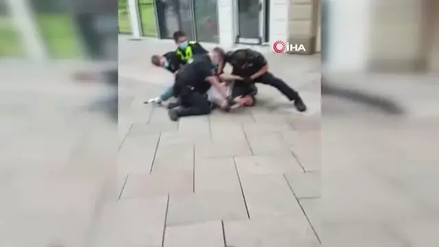 Almanya'daki polis şiddeti George Floyd'u akıllara getirdi Almanya'daki polis şiddeti George Floyd'u akıllara getirdi