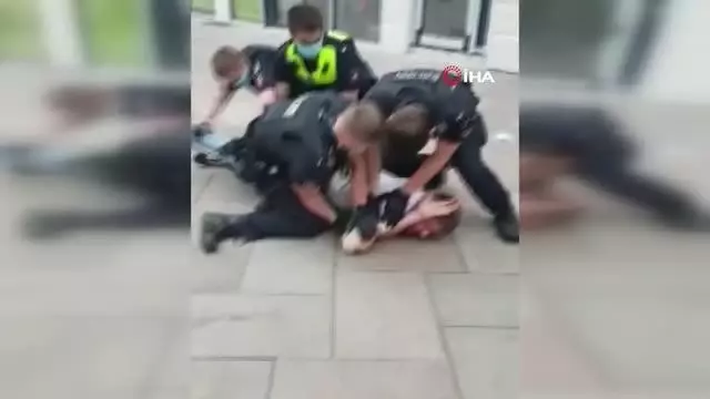 Almanya'daki polis şiddeti George Floyd'u akıllara getirdi