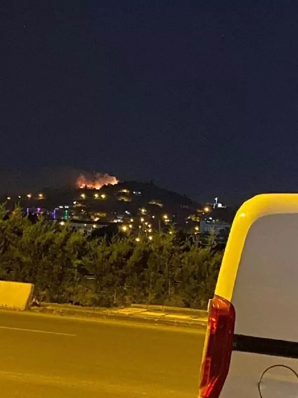 ANKARA'DA ÇIKAN YANGINDA 2 GECEKONDU KÜL OLDU