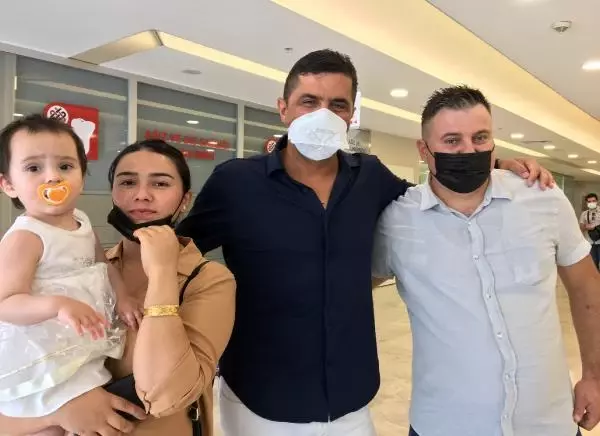 ANNE VE BABASININ VAZGEÇMEDİĞİ ASENA BEBEK, YAŞAMA TUTUNMAYI BAŞARDI