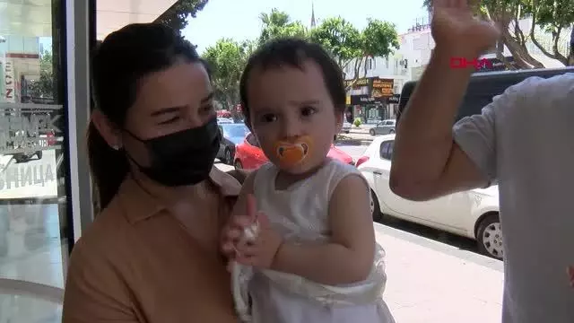 ANNE VE BABASININ VAZGEÇMEDİĞİ ASENA BEBEK, YAŞAMA TUTUNMAYI BAŞARDI