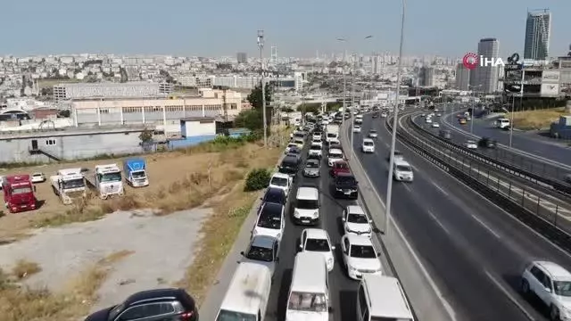 Avcılar E-5'te kurban yoğunluğu drone ile görüntülendi