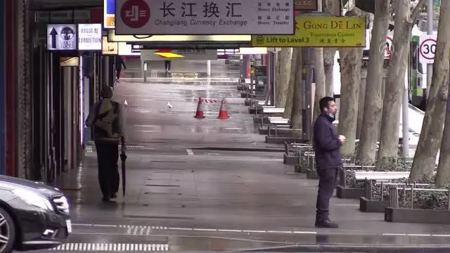 Avustralya'nın Melbourne kentindeki Kovid-19 yasakları bir hafta daha uzatıldı